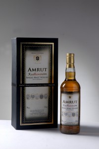 kadhambam-bottle-and-box