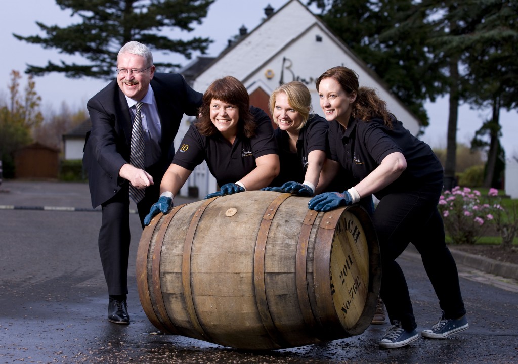 Michael Urqhuart, Joint Managing Director of Gordon & MacPhail, Susan Stenström, Emma Andersson, Helena Hugo