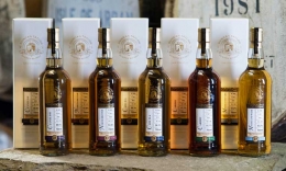 Dimensions Cask Strength packaging
