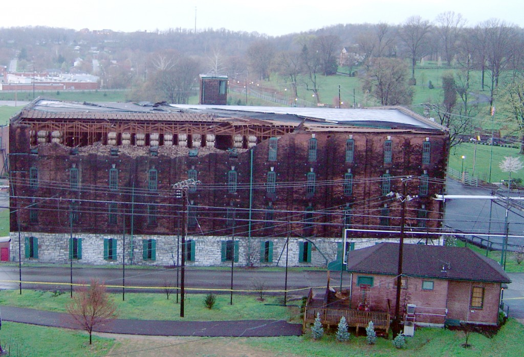 warehouse-c-damage-2006-small