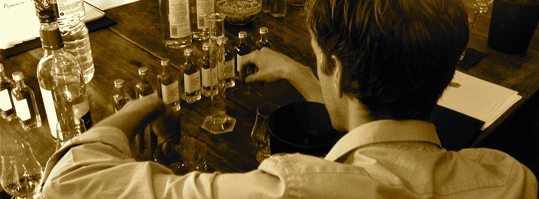 AA1 Whisky-School-image-539x199