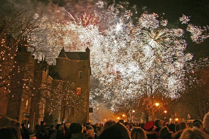 18728_10151125140857130_1041207392_n