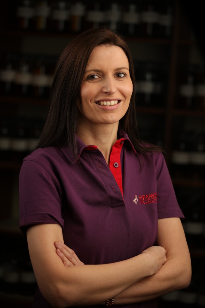 AA BIG-kirsteen-campbell-head and shoulders branded