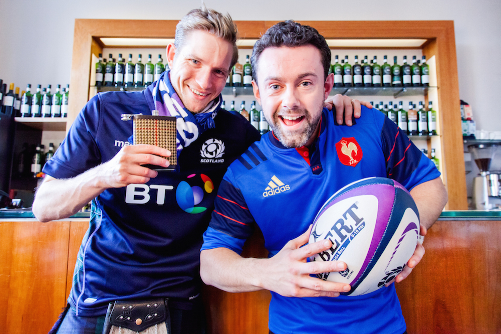 AA The Scotch Malt Whisky Society C'est Magnifique Rugby Fans - Til Britze