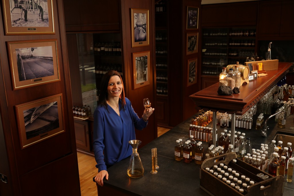 BIG-kirsteen-campbell-sample room 3