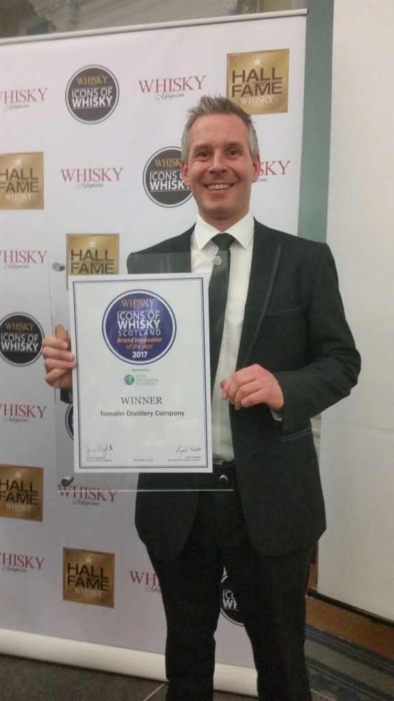 stephen-bremner-whisky-magazine-award