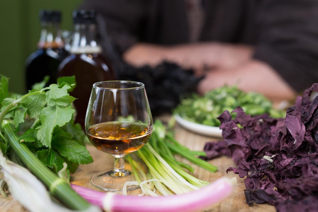 SMWS Think Flavour - foraged foods and whisky