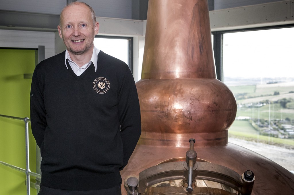 6 Duncan Tait Low-res web use (002)