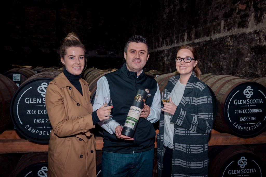 Glen Scotia A Eleanor Richmond, André de Almeida, Claire Branagan