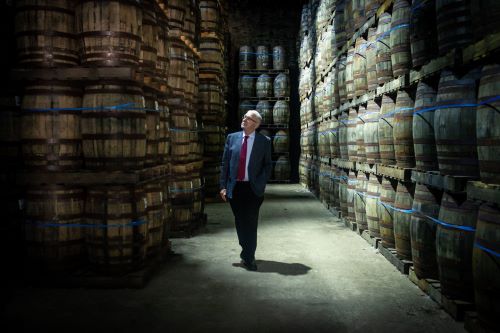 SML -MIKE RUSSELL VISIT TO GLEN SCOTIA DISTILLERY (1) (002)