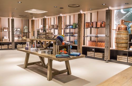 Lagg Distillery 002 (002)